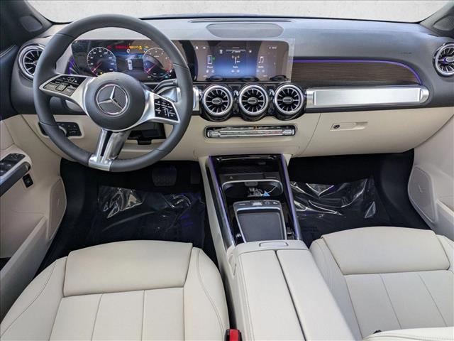 2026 Mercedes-Benz GLB 250 Image 13 of 21