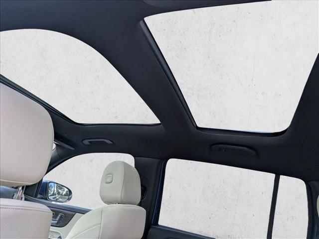 2026 Mercedes-Benz GLB 250 Image 20 of 21