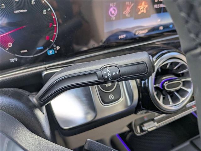 2026 Mercedes-Benz GLB 250 Image 18 of 21