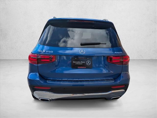 2026 Mercedes-Benz GLB 250 Image 6 of 21