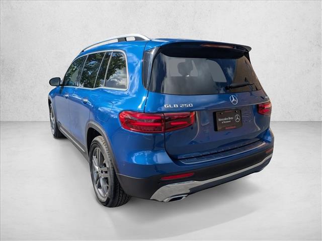 2026 Mercedes-Benz GLB 250 Image 7 of 21