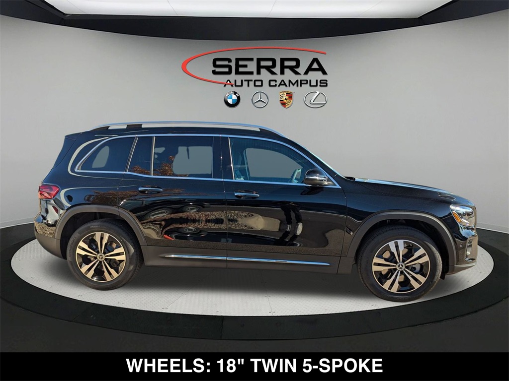 2026 Mercedes-Benz GLB 250 Image 4 of 19