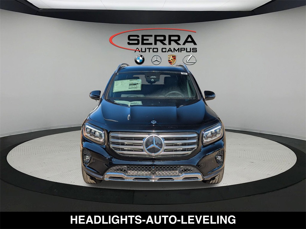 2026 Mercedes-Benz GLB 250 Image 2 of 19