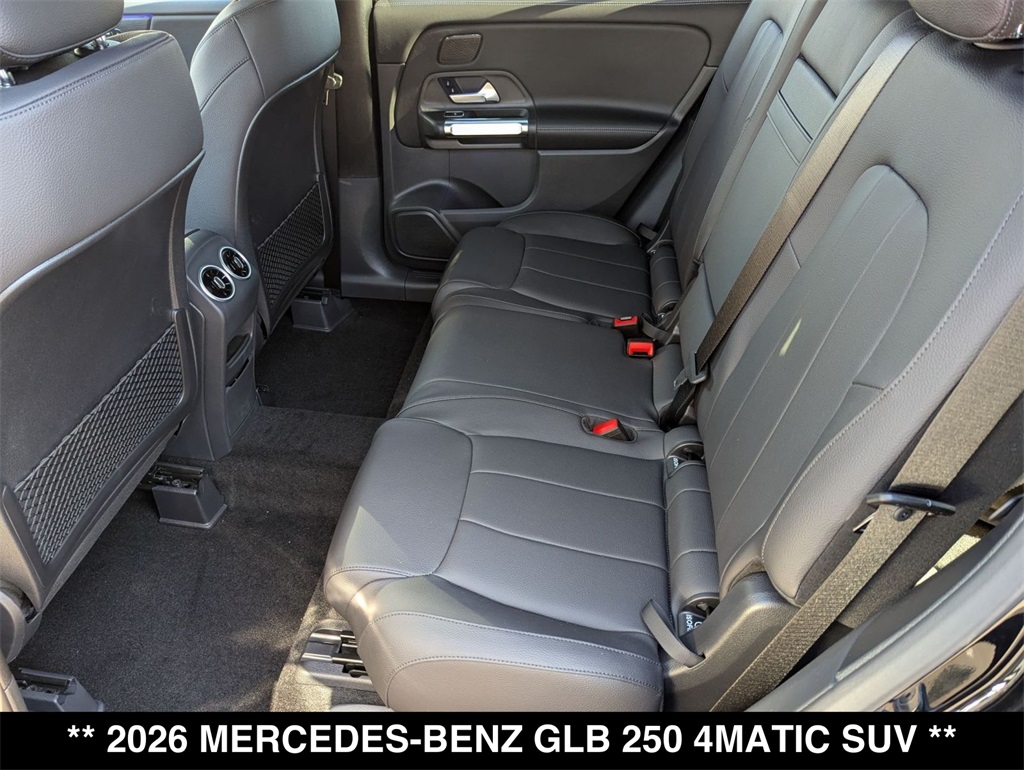 2026 Mercedes-Benz GLB 250 Image 12 of 19