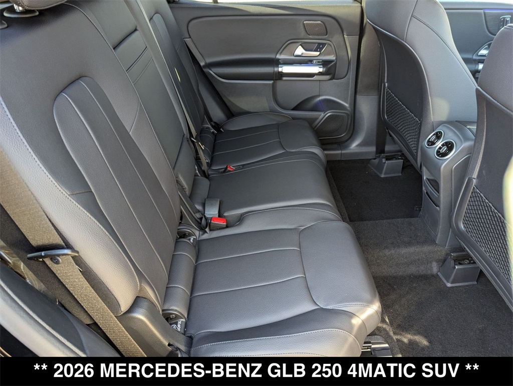 2026 Mercedes-Benz GLB 250 Image 10 of 19