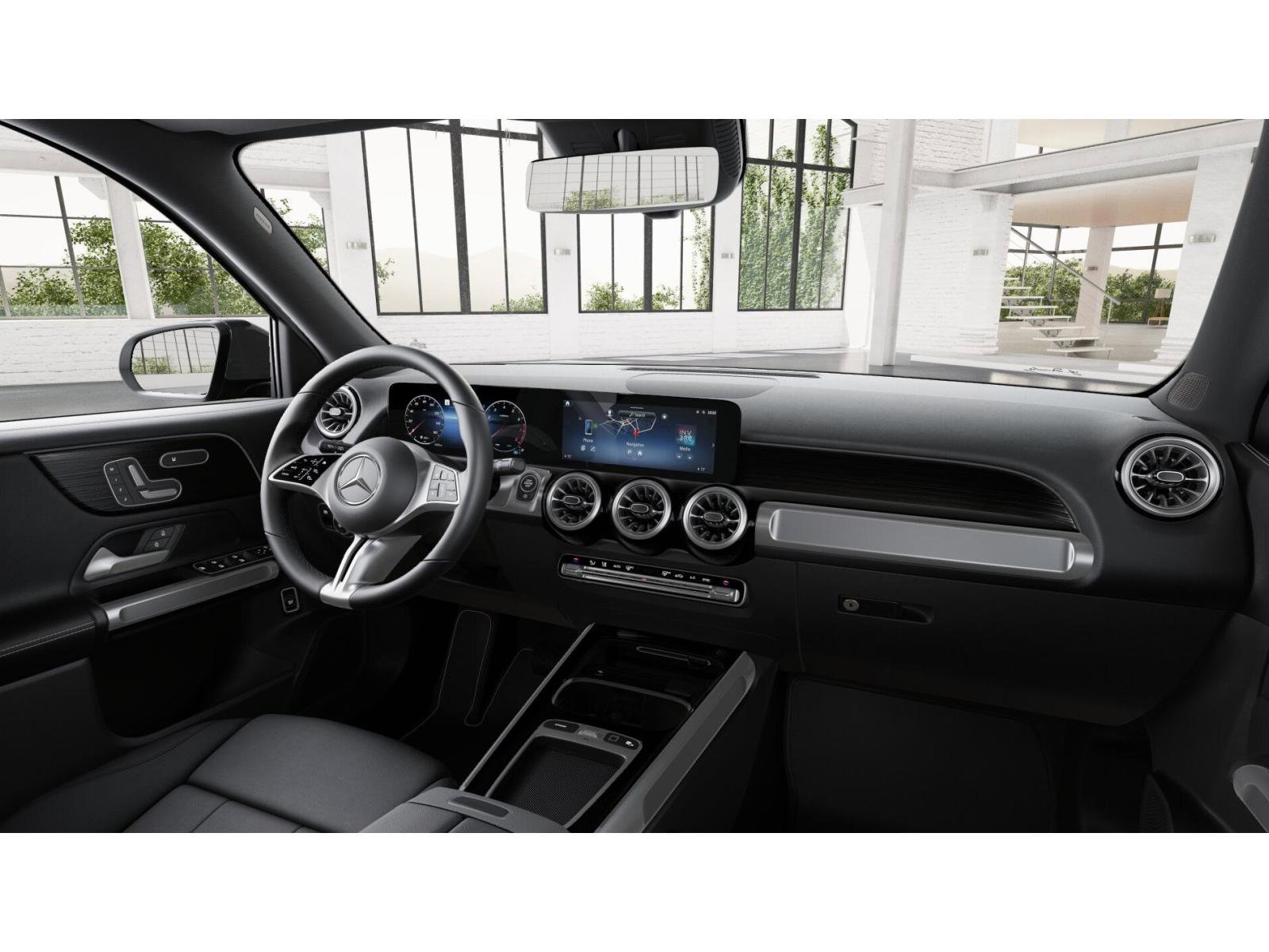 2026 Mercedes-Benz GLB 250 Image 14 of 15