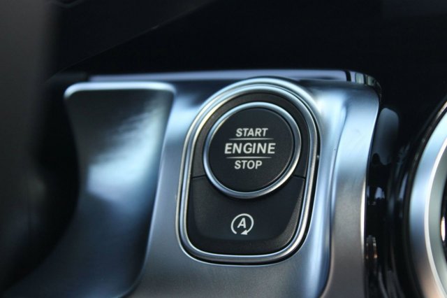 2026 Mercedes-Benz GLB 250 Image 32 of 36