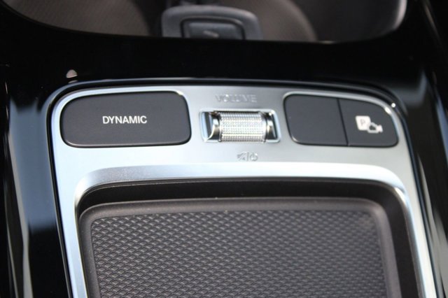 2026 Mercedes-Benz GLB 250 Image 31 of 36