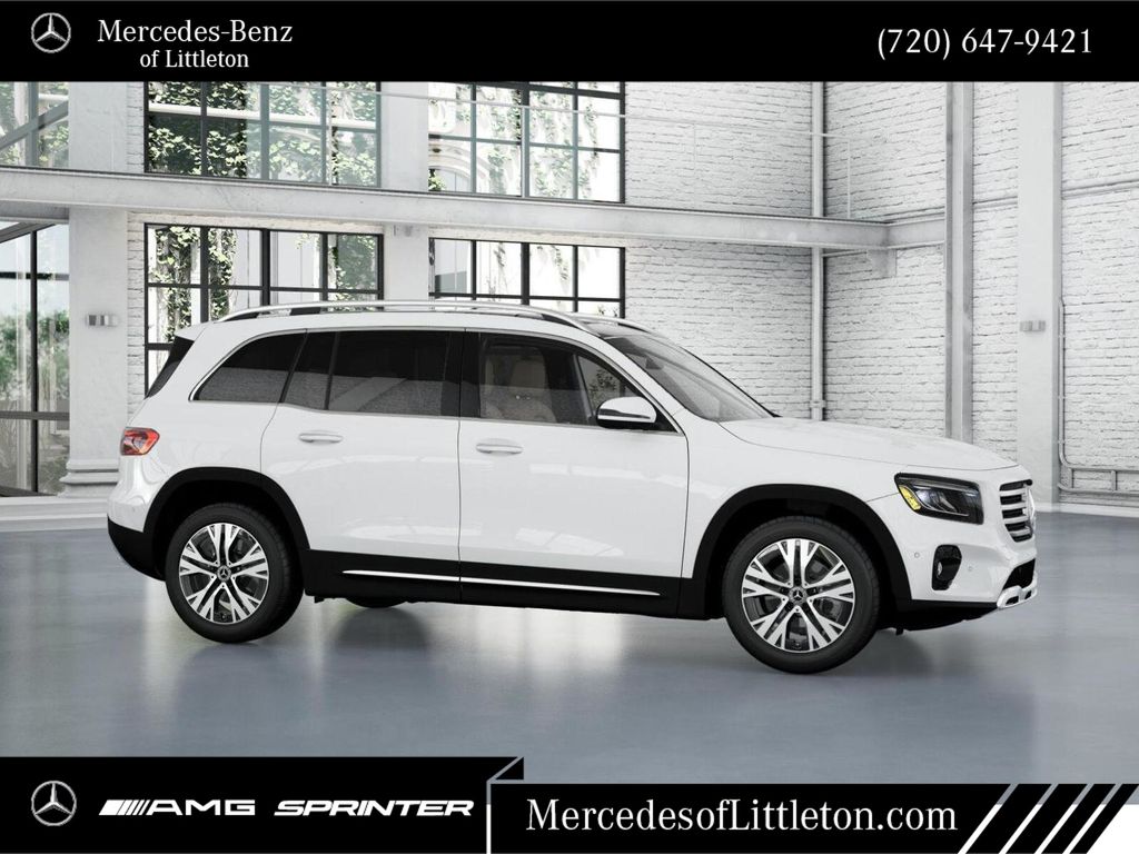 2026 Mercedes-Benz GLB 250 Image 15 of 42