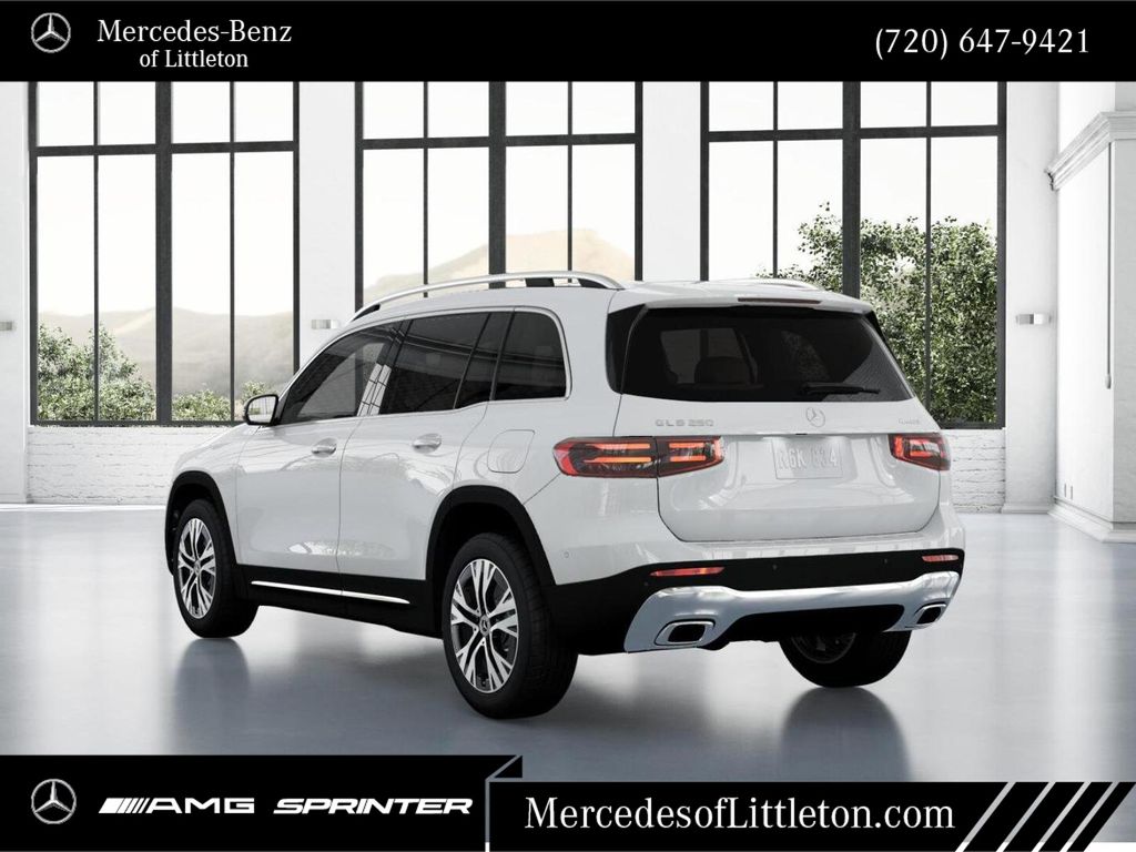 2026 Mercedes-Benz GLB 250 Image 28 of 42