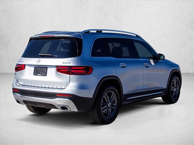 2026 Mercedes-Benz GLB 250 Image 5 of 26