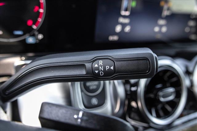 2026 Mercedes-Benz GLB 250 Image 25 of 26