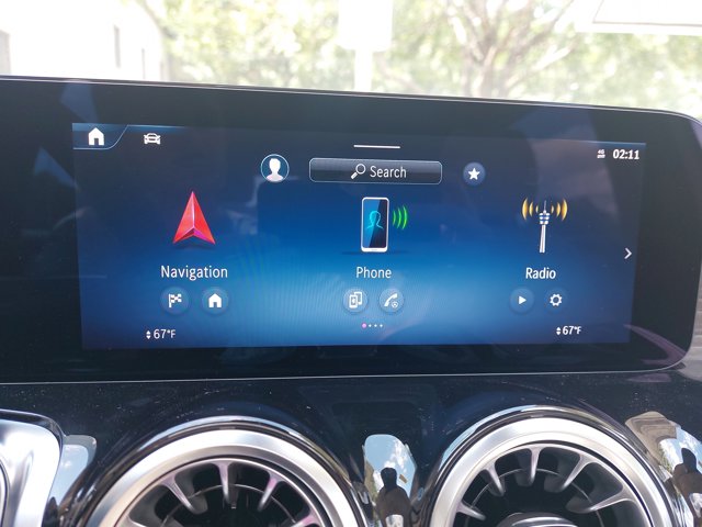 2026 Mercedes-Benz GLB 250 Image 24 of 39