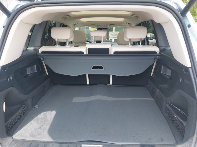 2026 Mercedes-Benz GLB 250 Image 12 of 39