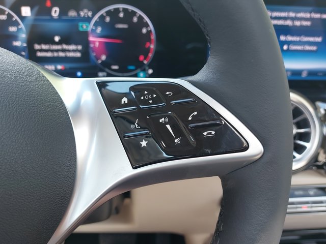 2026 Mercedes-Benz GLB 250 Image 39 of 39