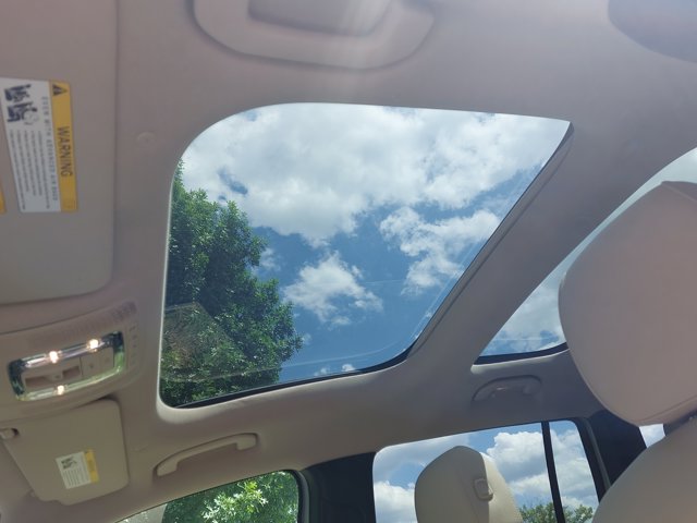 2026 Mercedes-Benz GLB 250 Image 35 of 39