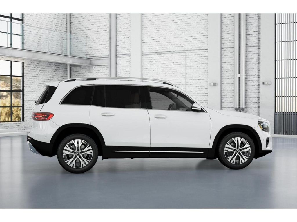 2026 Mercedes-Benz GLB 250 Image 19 of 42