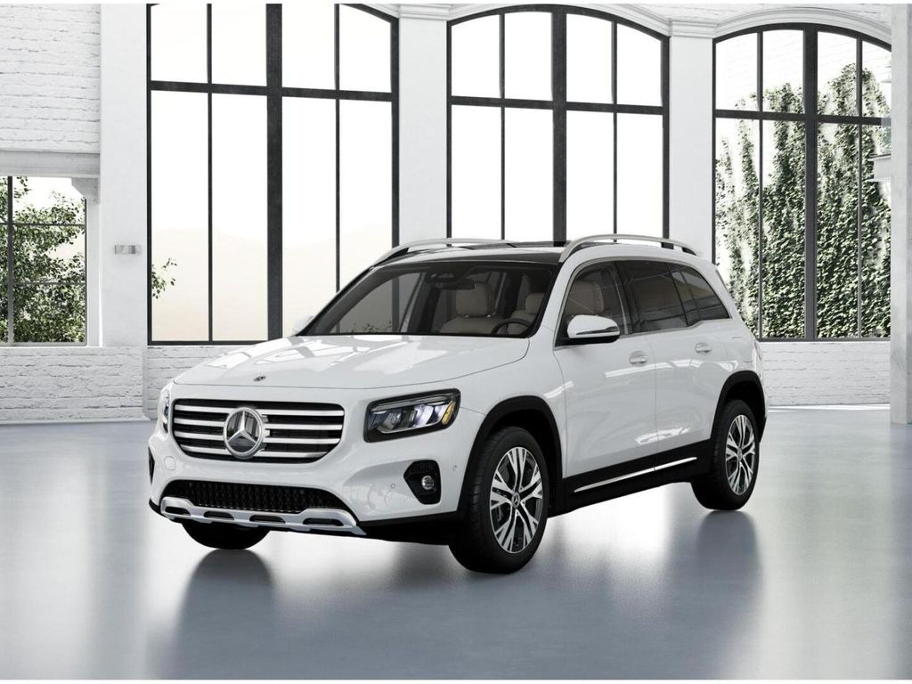 2026 Mercedes-Benz GLB 250 Image 1 of 42