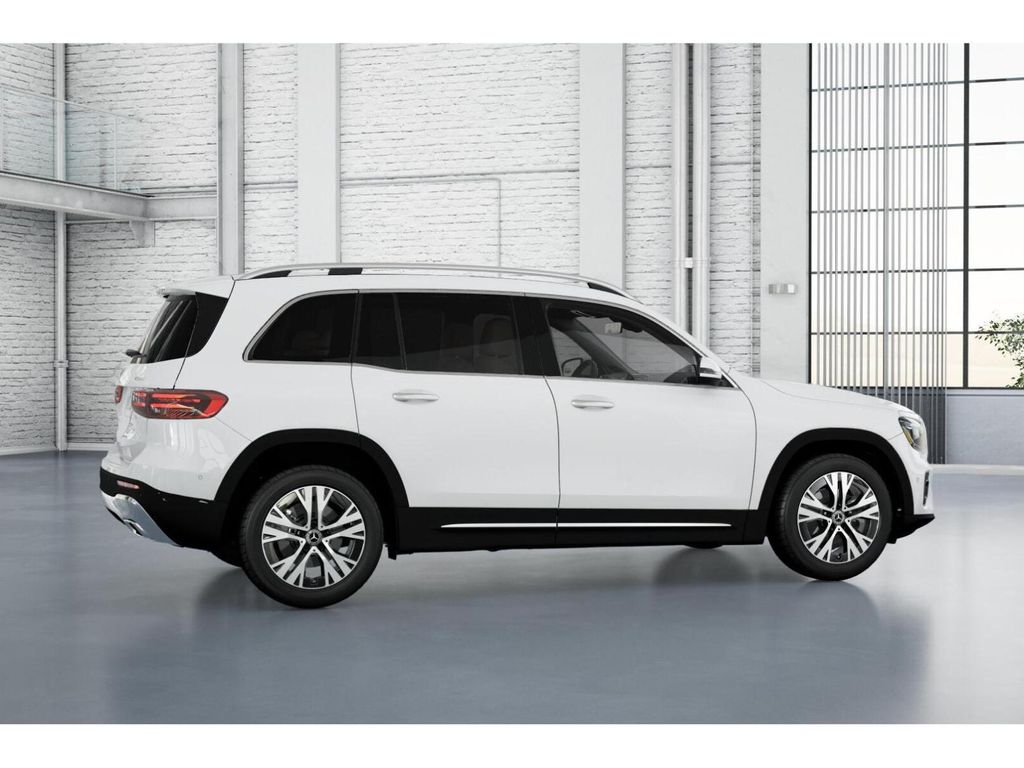 2026 Mercedes-Benz GLB 250 Image 26 of 42