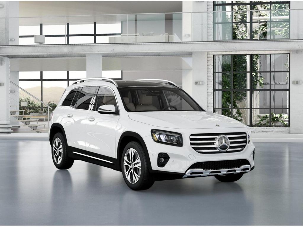 2026 Mercedes-Benz GLB 250 Image 11 of 42