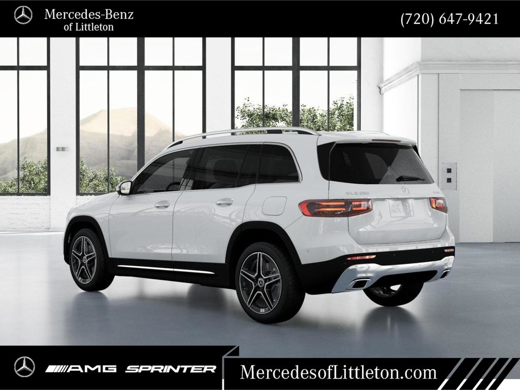 2026 Mercedes-Benz GLB 250 Image 32 of 42