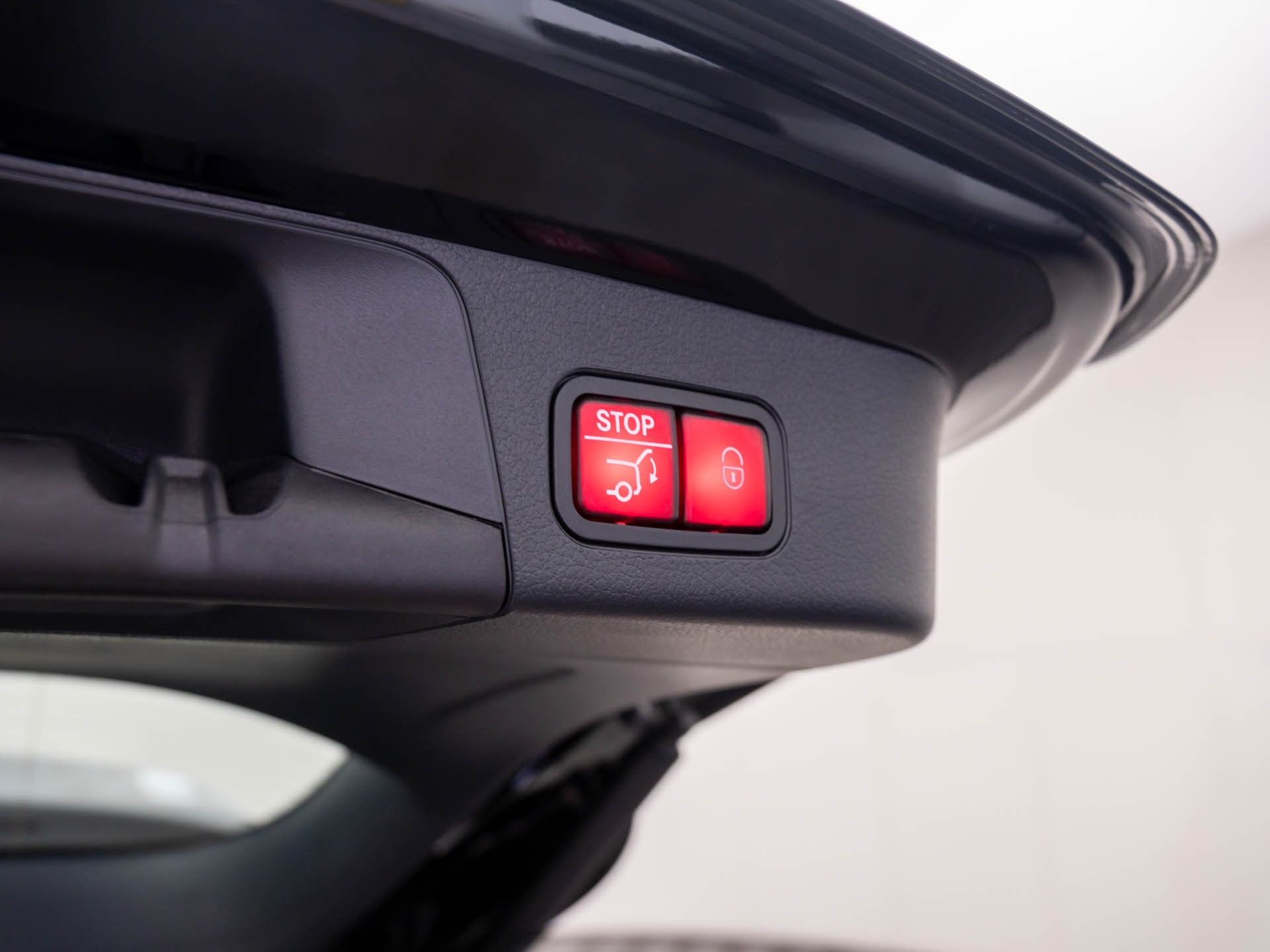 2026 Mercedes-Benz GLB AMG 35 Image 34 of 40