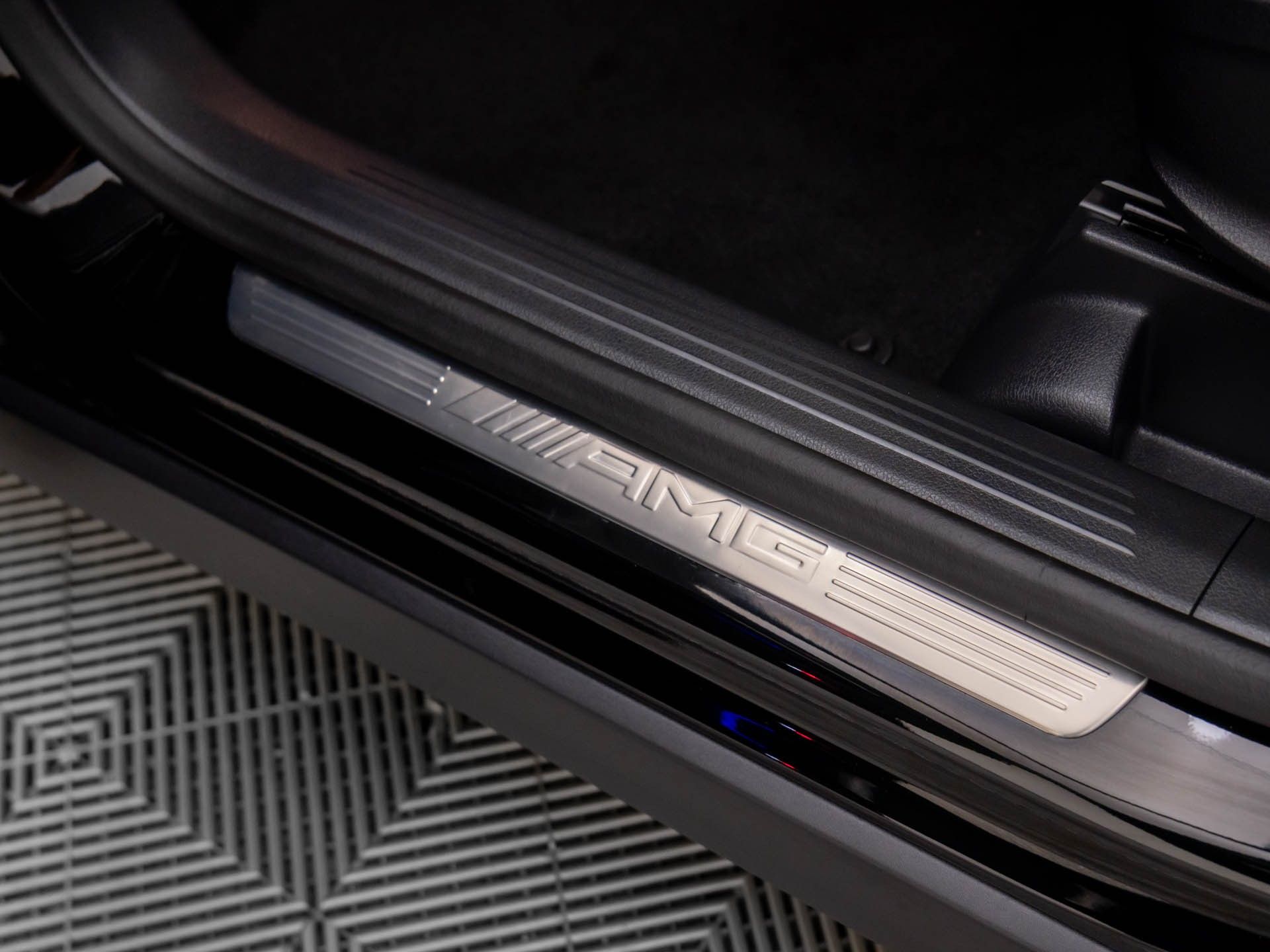 2026 Mercedes-Benz GLB AMG 35 Image 28 of 40