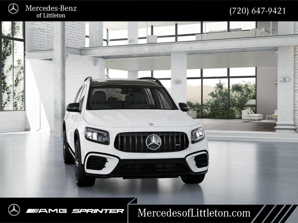 2026 Mercedes-Benz GLB AMG 35 Image 10 of 42