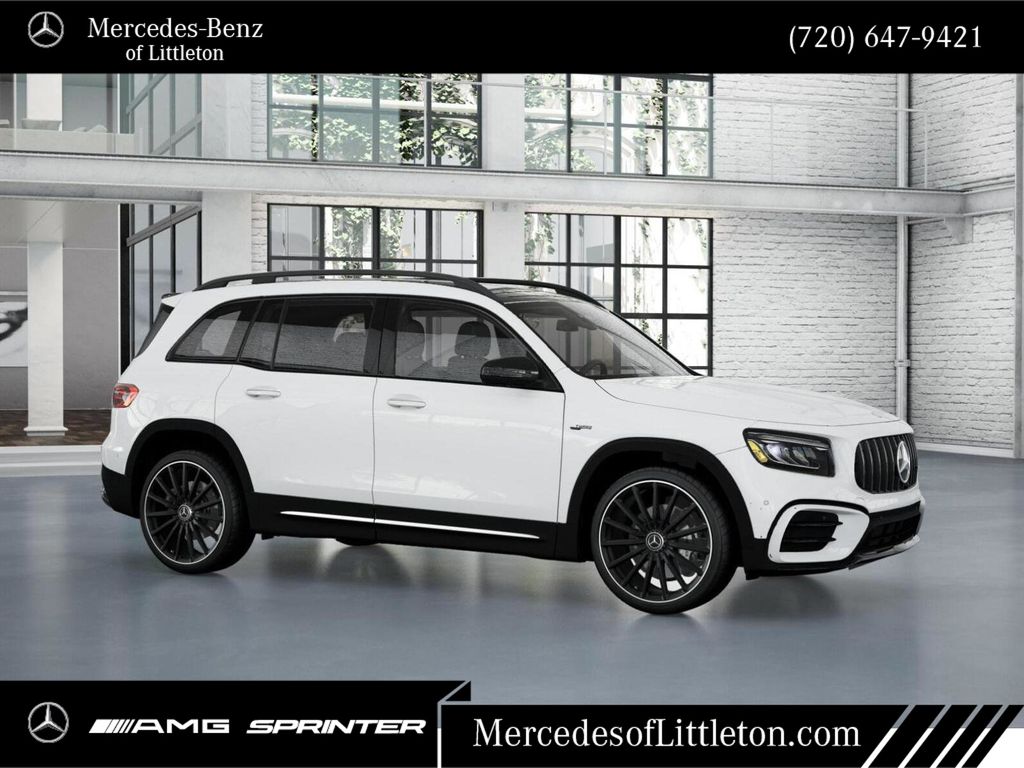 2026 Mercedes-Benz GLB AMG 35 Image 11 of 42