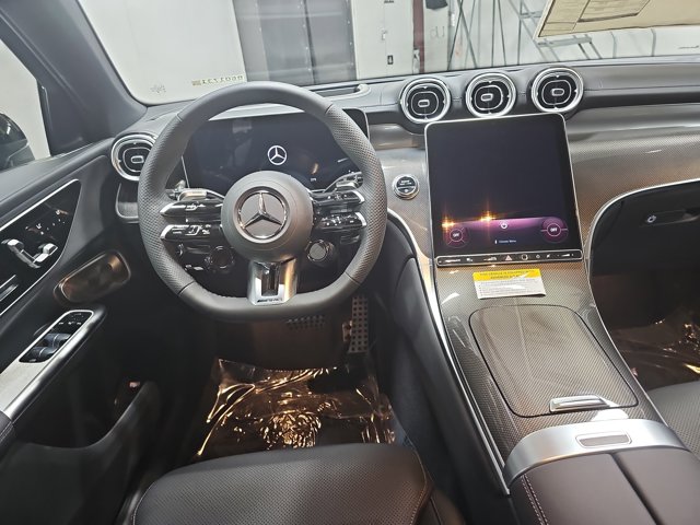 2026 Mercedes-Benz GLC AMG 43 Image 19 of 38