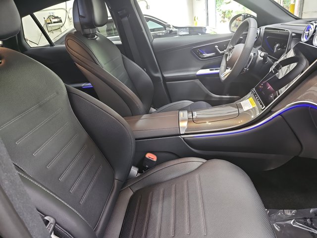 2026 Mercedes-Benz GLC AMG 43 Image 18 of 38