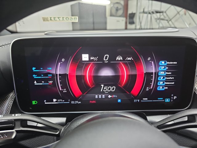 2026 Mercedes-Benz GLC AMG 43 Image 21 of 38