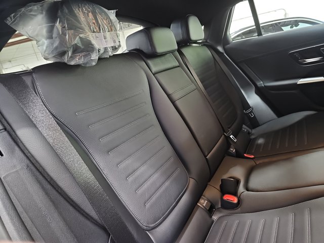 2026 Mercedes-Benz GLC AMG 43 Image 16 of 38