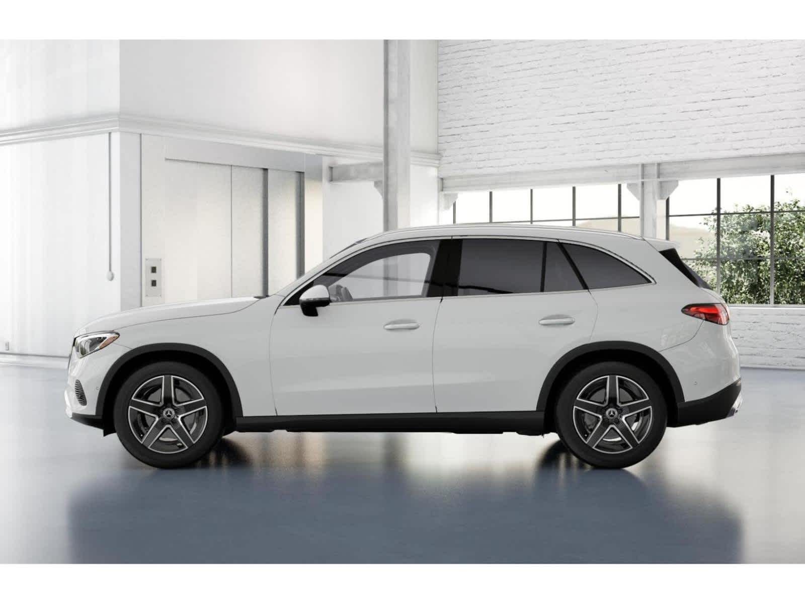 2026 Mercedes-Benz GLC 300 Image 35 of 41