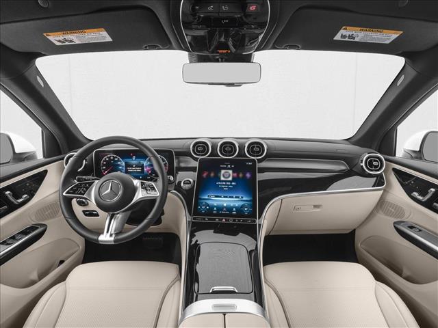 2026 Mercedes-Benz GLC 300 Image 7 of 11