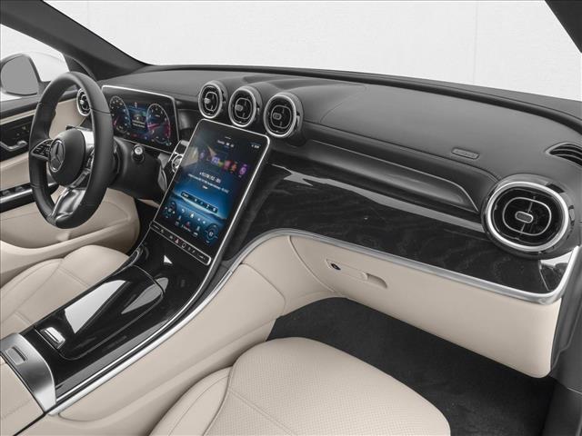 2026 Mercedes-Benz GLC 300 Image 8 of 11