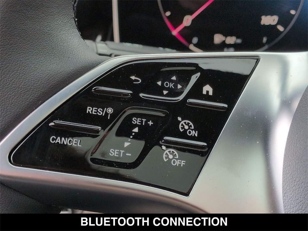 2026 Mercedes-Benz GLC 300 Image 18 of 30