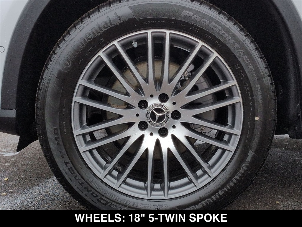 2026 Mercedes-Benz GLC 300 Image 10 of 30