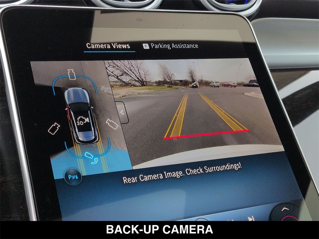 2026 Mercedes-Benz GLC 300 Image 15 of 30