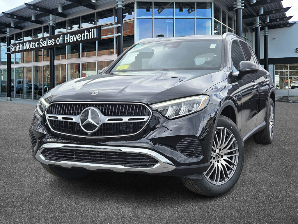 2026 Mercedes-Benz GLC 300 Image 1 of 26