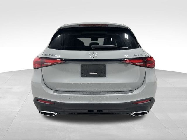 2026 Mercedes-Benz GLC 300 Image 7 of 20