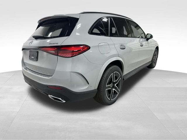 2026 Mercedes-Benz GLC 300 Image 6 of 20