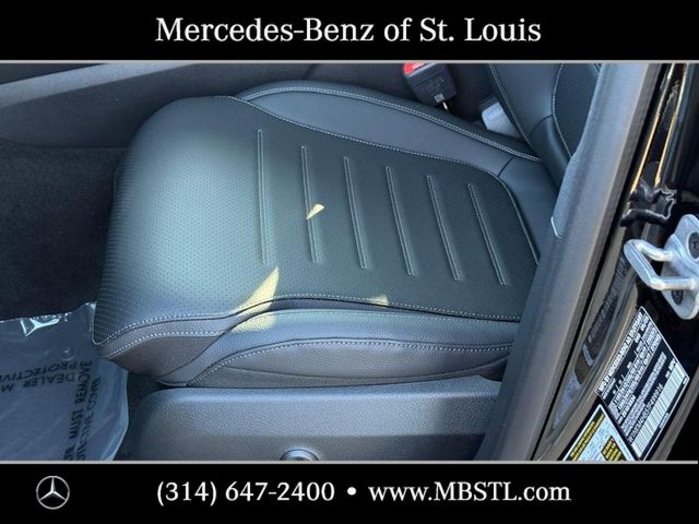 2026 Mercedes-Benz GLC 300 Image 19 of 21