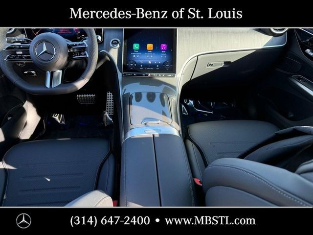 2026 Mercedes-Benz GLC 300 Image 17 of 21