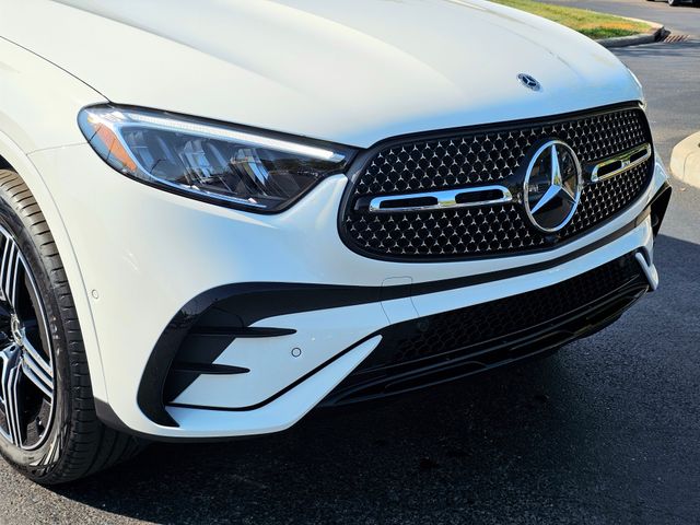 2026 Mercedes-Benz GLC 300 Image 31 of 36