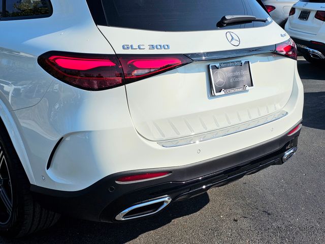 2026 Mercedes-Benz GLC 300 Image 34 of 36