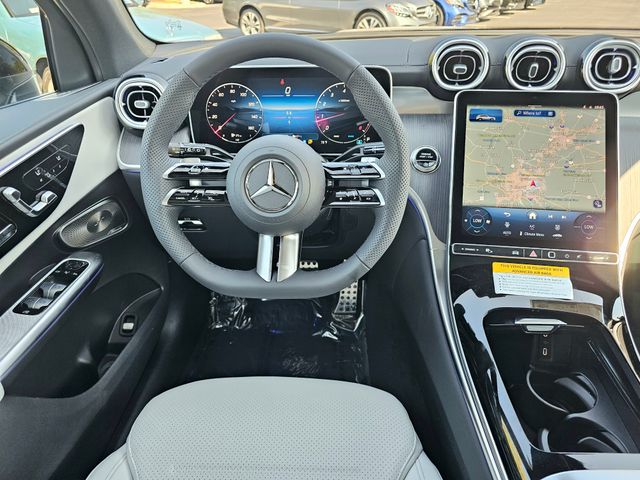 2026 Mercedes-Benz GLC 300 Image 16 of 36