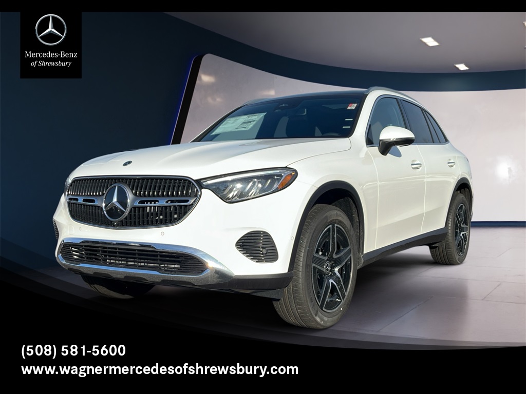 2026 Mercedes-Benz GLC 300 Image 1 of 10