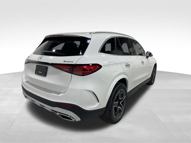 2026 Mercedes-Benz GLC 300 Image 5 of 15