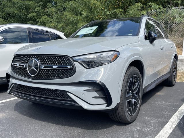 2026 Mercedes-Benz GLC 300 Image 1 of 9